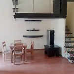 Hostal T M
